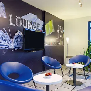 ** Hotel Ibis Budget Les Champarts Francia